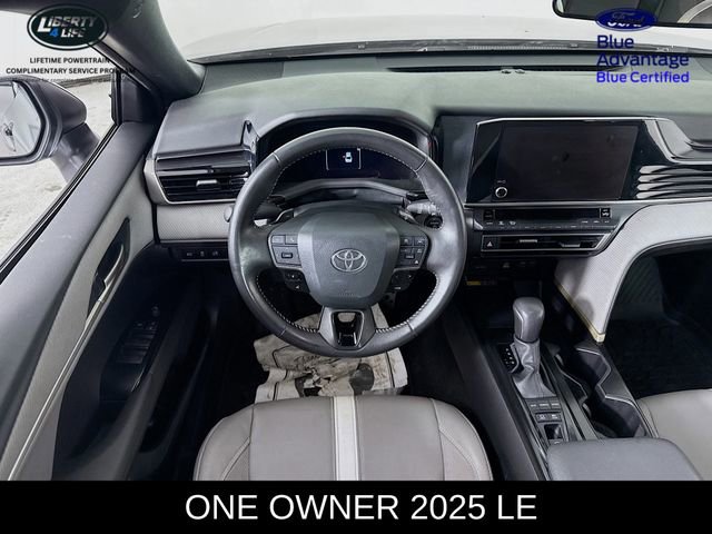 Used 2025 Toyota Camry LE image 20