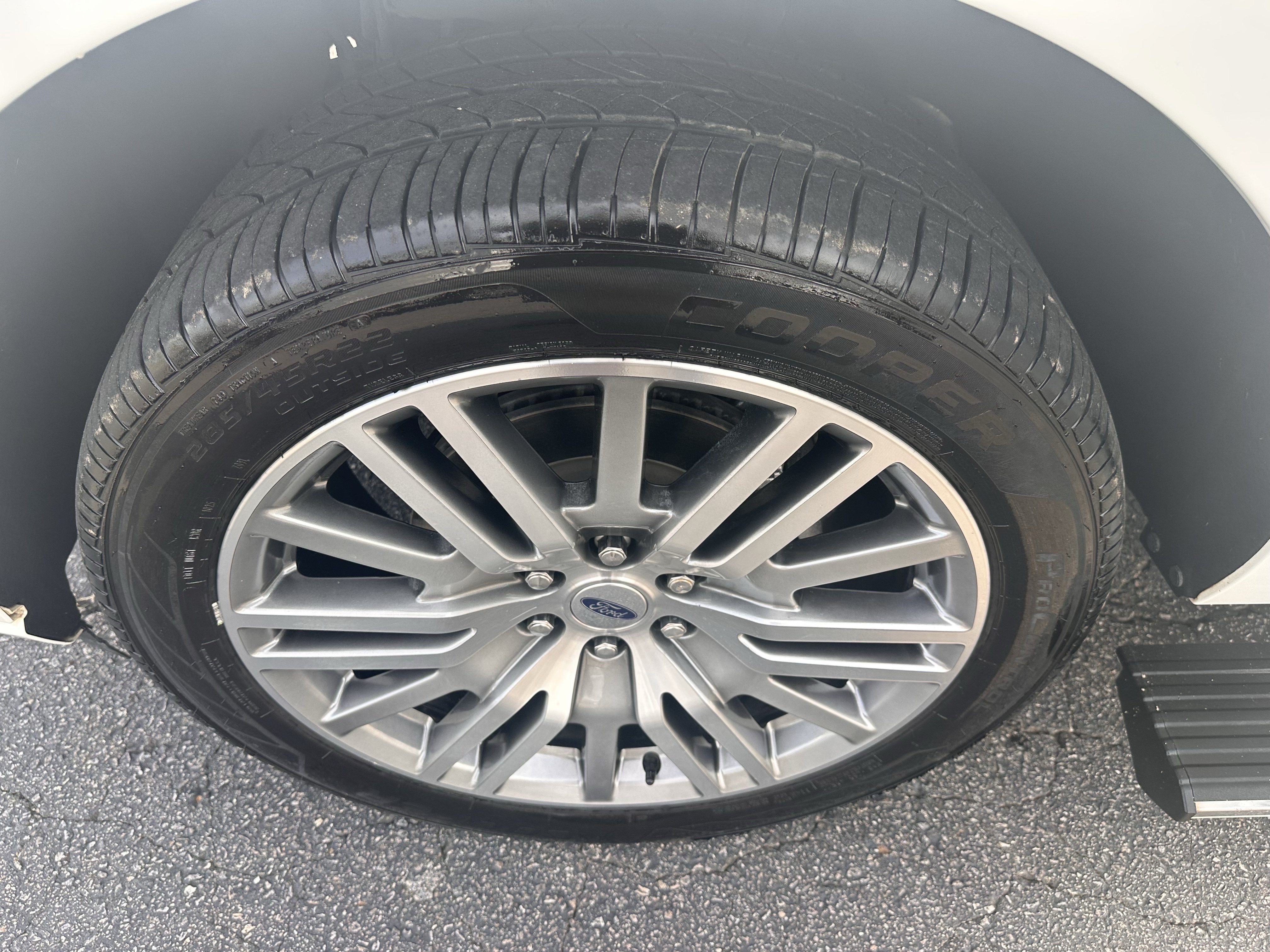 Certified 2024 Ford Expedition Max Platinum AWD/4WD image 33
