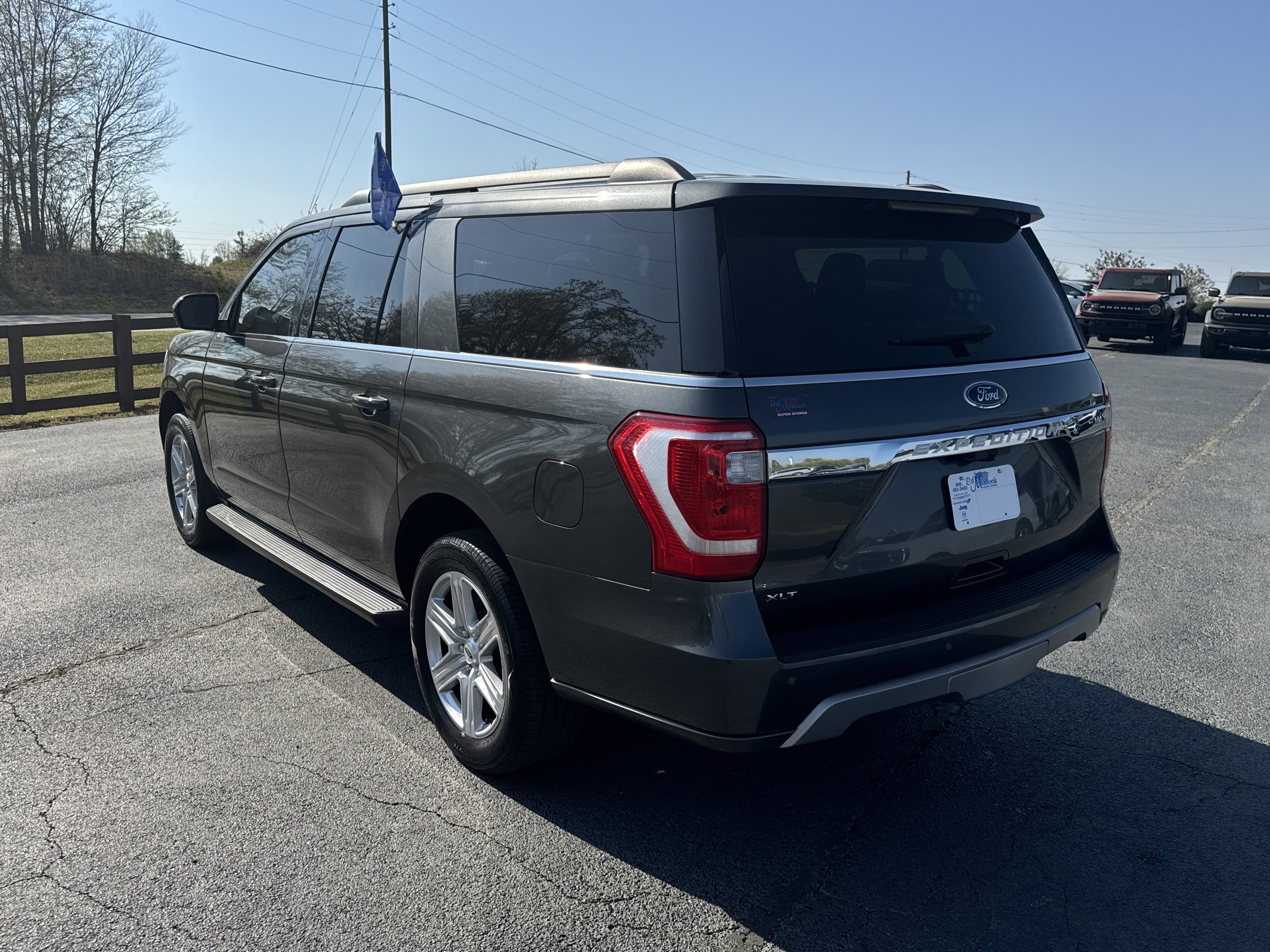 Certified 2021 Ford Expedition Max XLT image 7