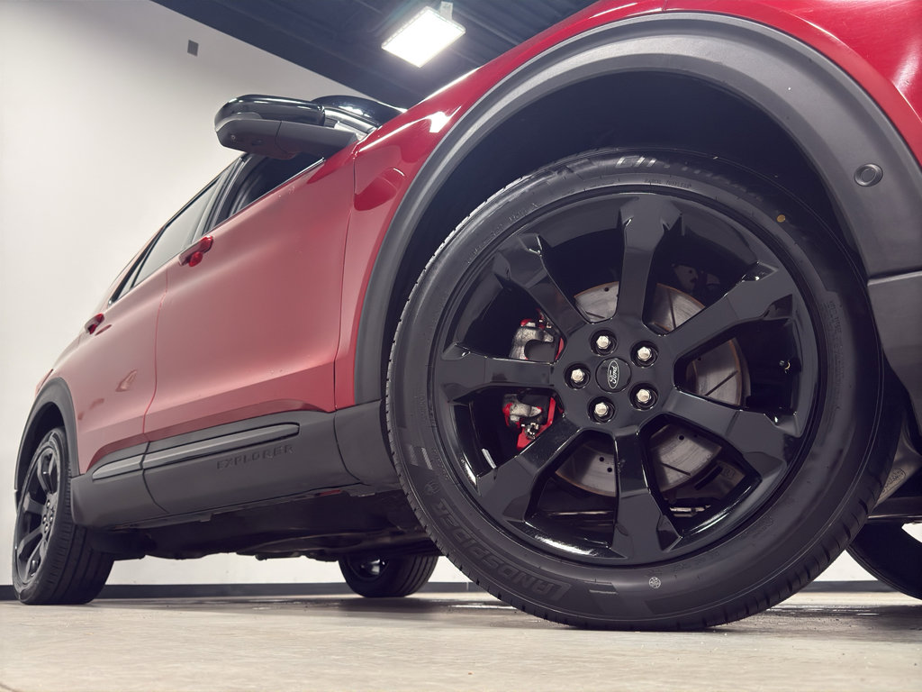 Certified 2020 Ford Explorer ST w/ ST Street Pack image 2