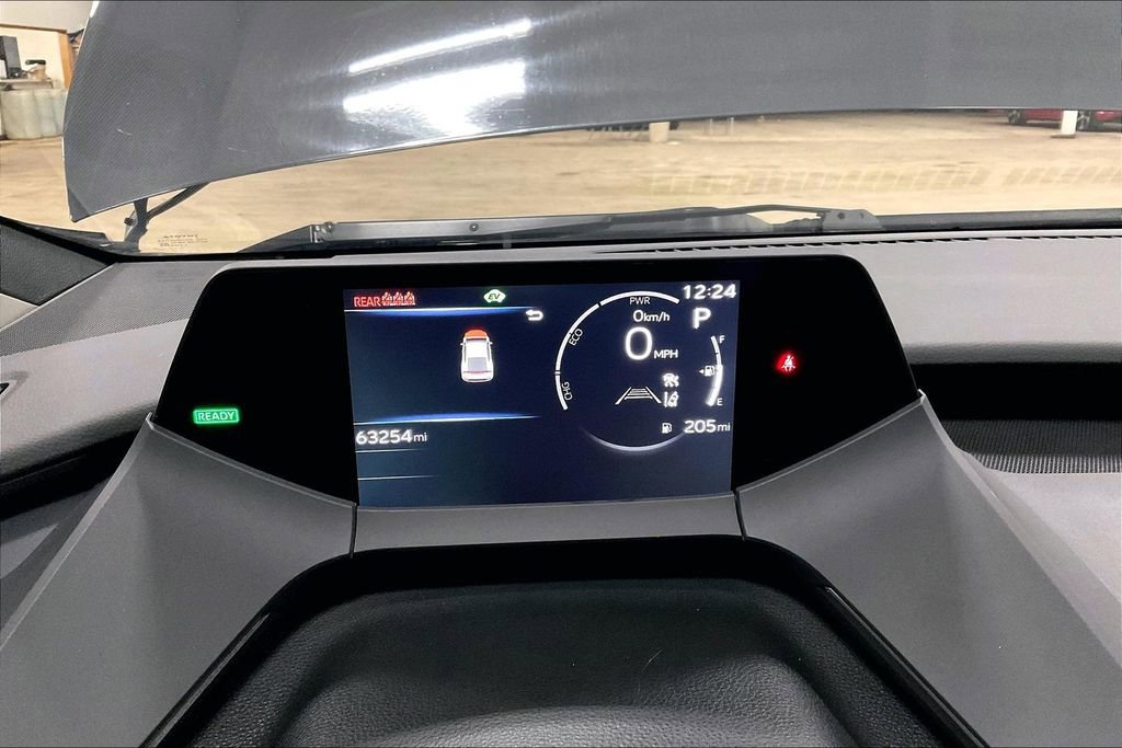 Used 2024 Toyota Prius LE FWD image 19