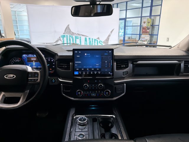 Certified 2022 Ford Expedition XLT AWD/4WD image 19