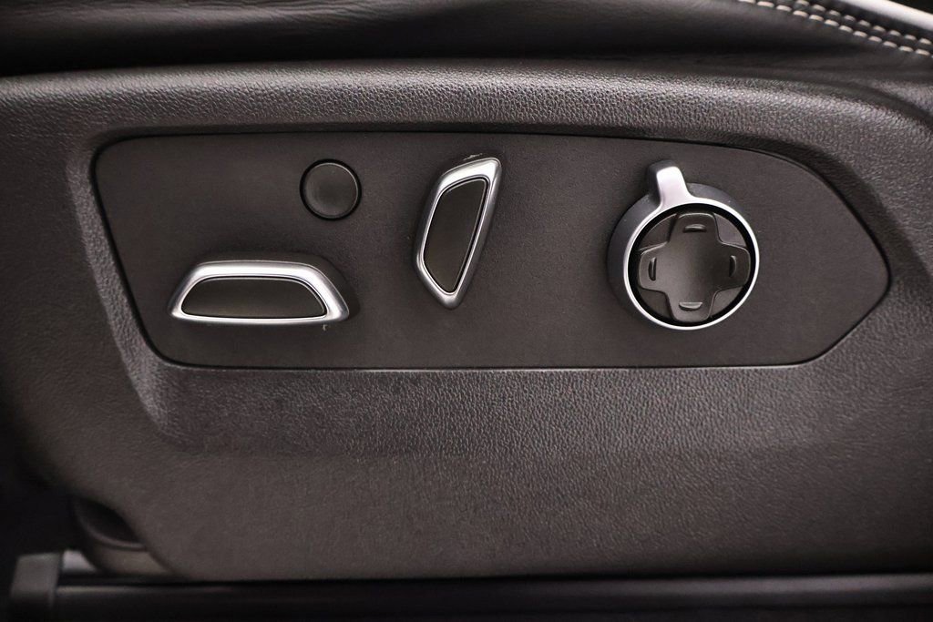 Used 2024 GMC Sierra 2500 AT4X w/ AT4X AEV Edition image 17