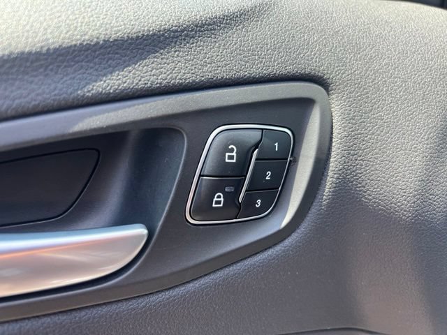 Certified 2019 Ford Escape Titanium AWD/4WD image 8