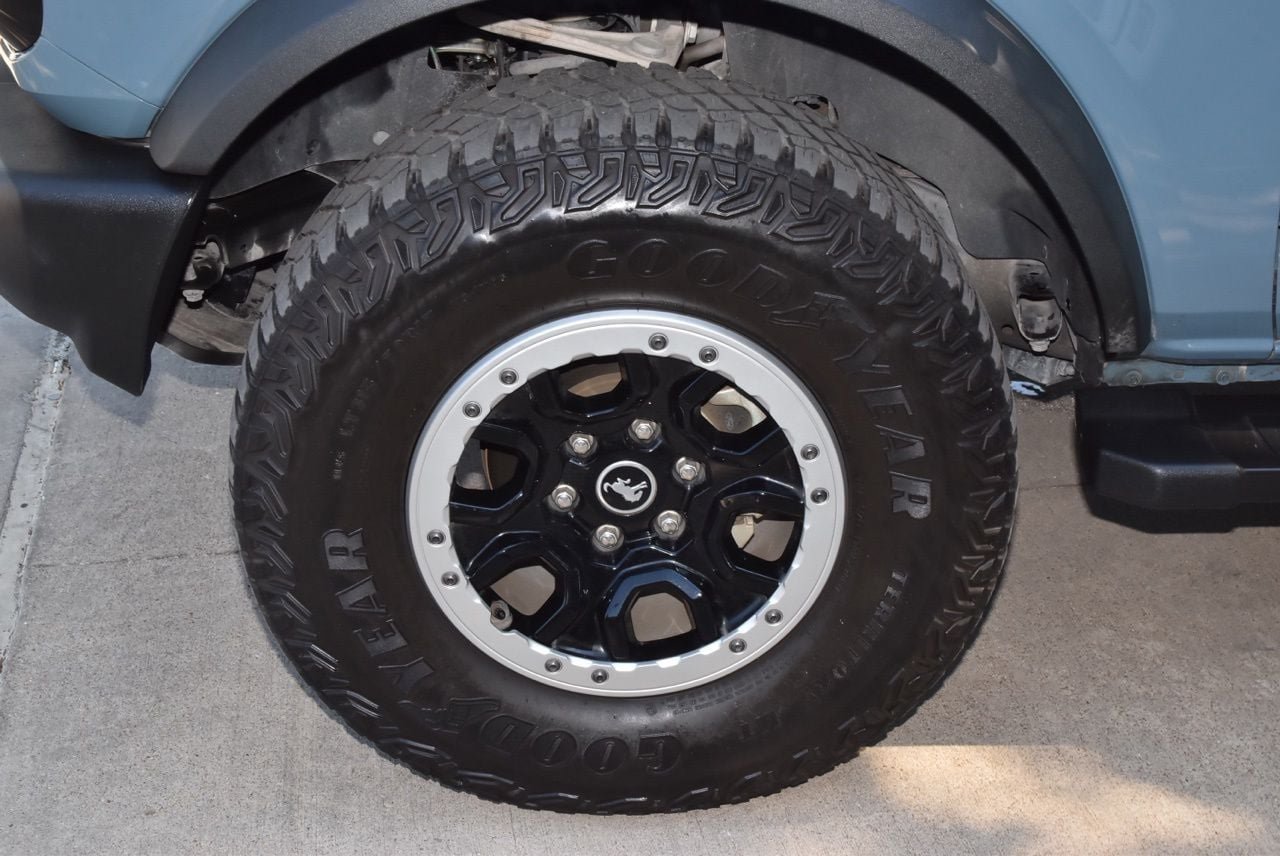 Certified 2023 Ford Bronco Outer Banks w/ Sasquatch Package AWD/4WD image 47