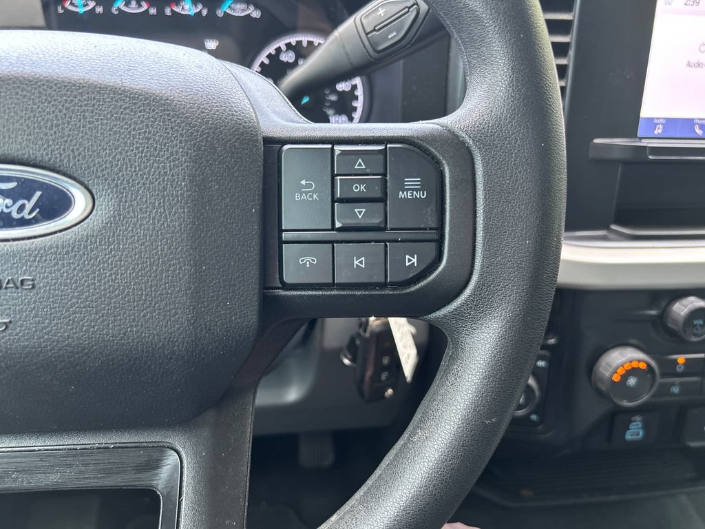 Certified 2025 Ford F250 XLT w/ FX4 Off-Road Package AWD/4WD image 40