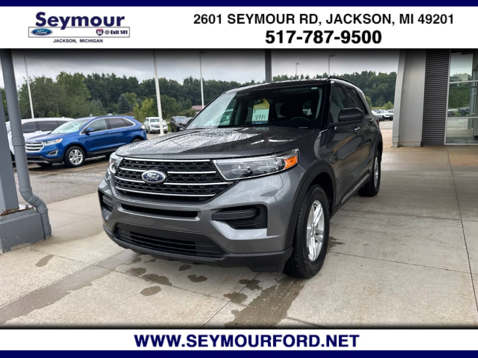 Certified 2024 Ford Explorer XLT w/ Class IV Trailer Tow Package AWD/4WD image 1