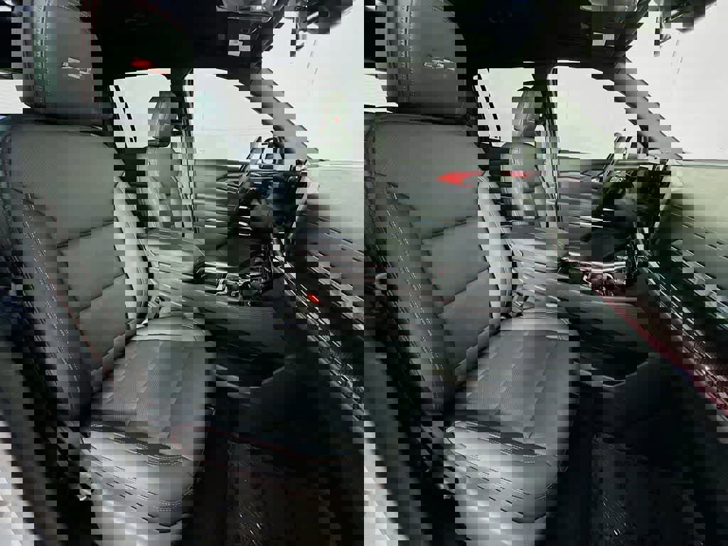 Used 2025 Chevrolet Traverse Z71 image 18