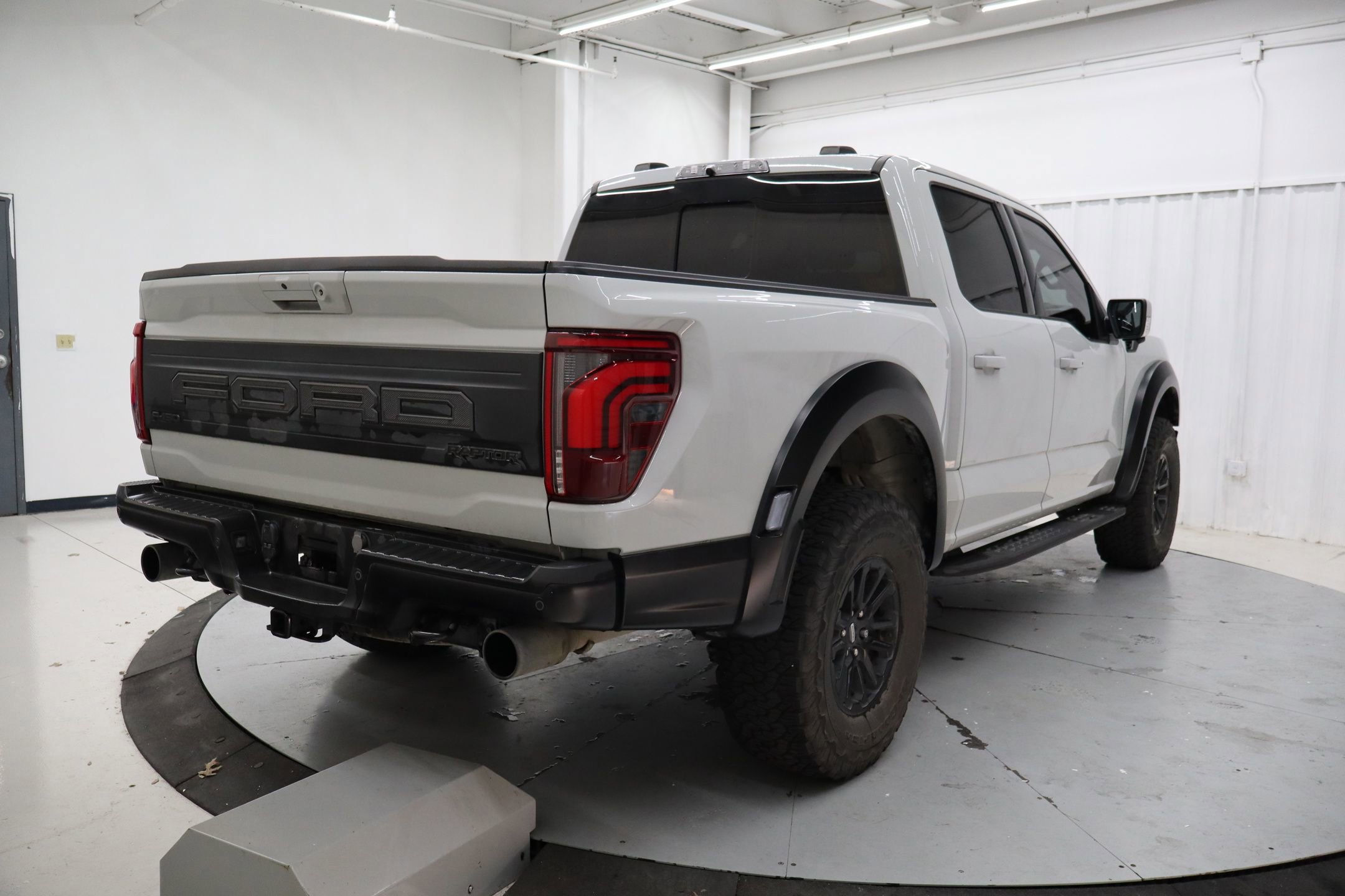 Certified 2024 Ford F150 Raptor image 4