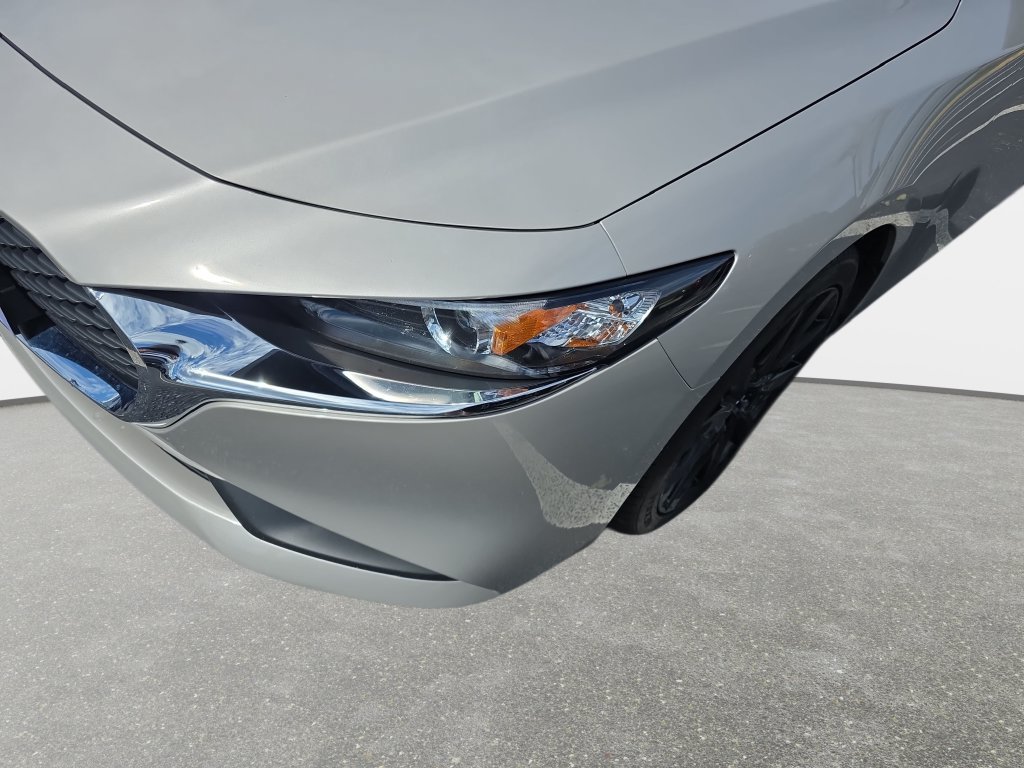 Used 2025 MAZDA MAZDA3 s FWD image 27