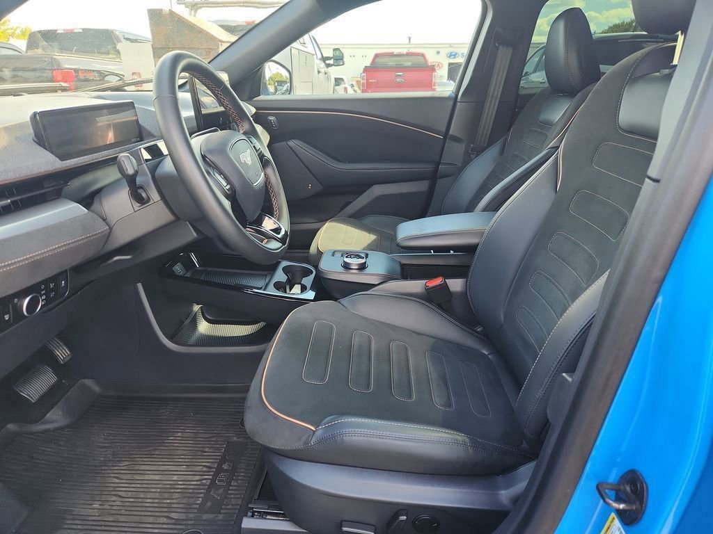 Certified 2023 Ford Mustang Mach-E GT image 9