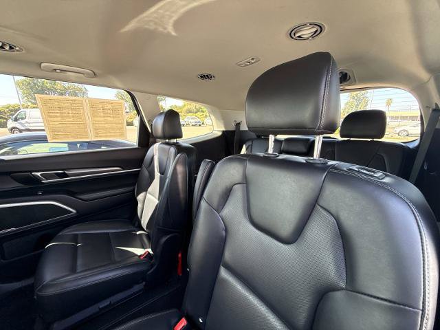 Used 2021 Kia Telluride S FWD image 11