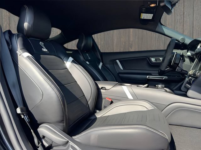 Certified 2020 Ford Mustang Shelby GT500 w/ Technology Package RWD image 18