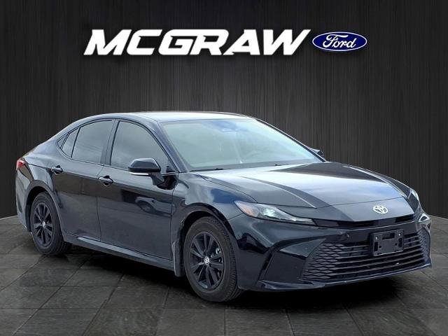 Used 2026 Toyota Camry LE FWD image 5