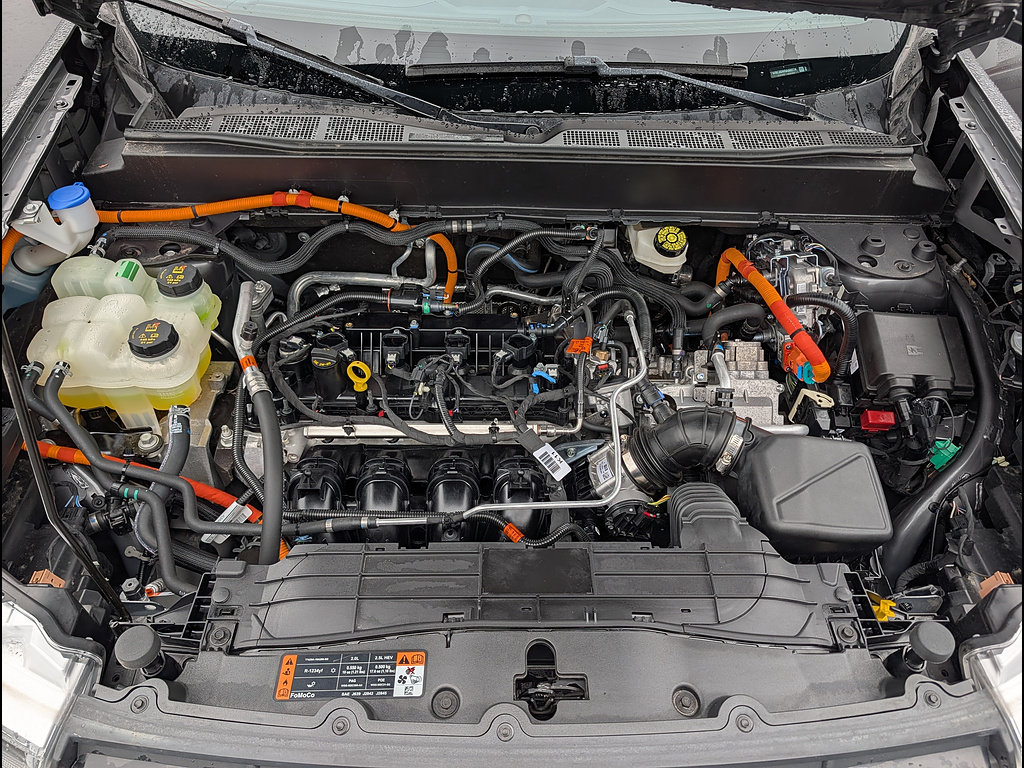 Certified 2022 Ford Maverick Lariat w/ Lariat Luxury Package FWD image 35