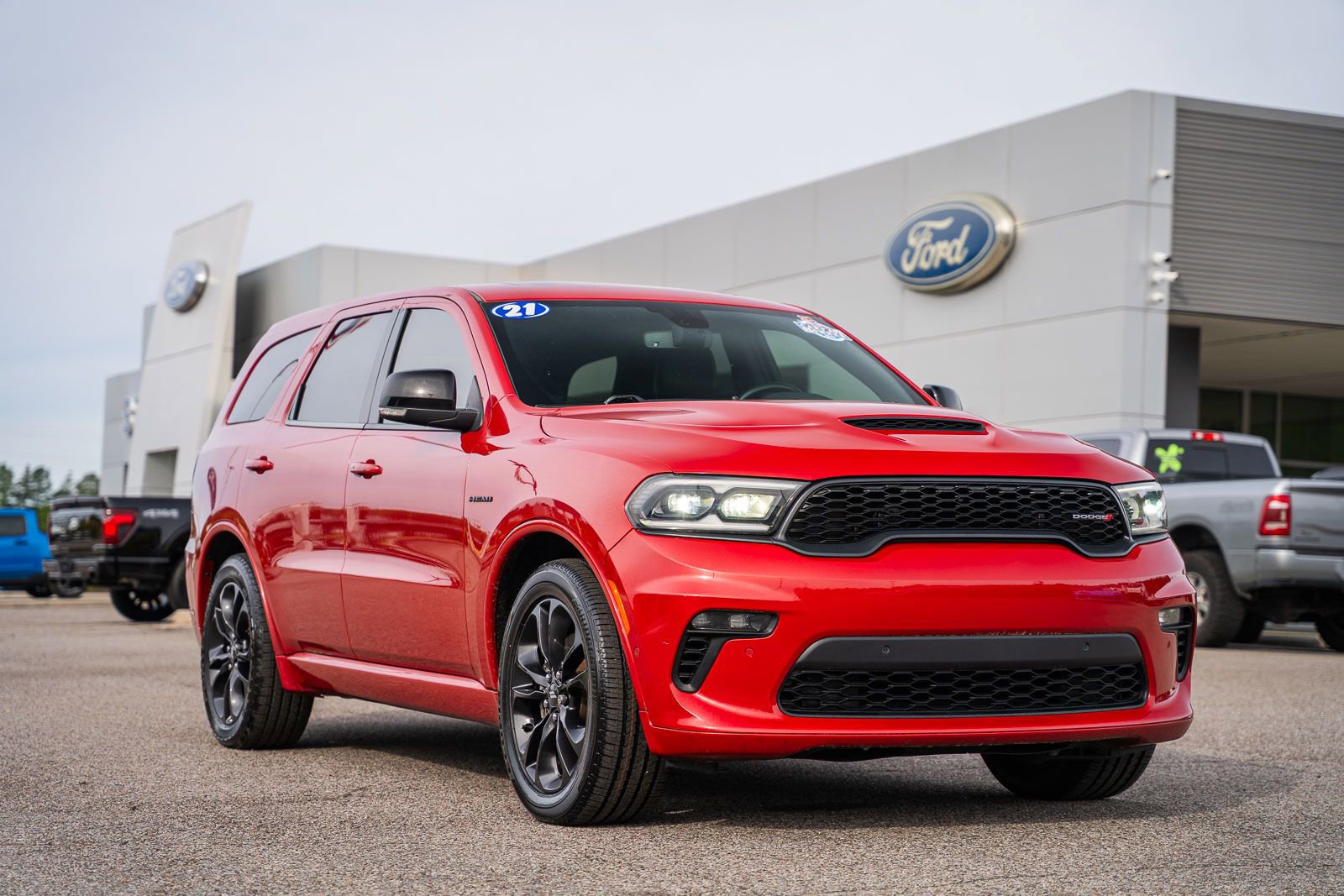 Used 2021 Dodge Durango R/T w/ Blacktop Package AWD/4WD image 1