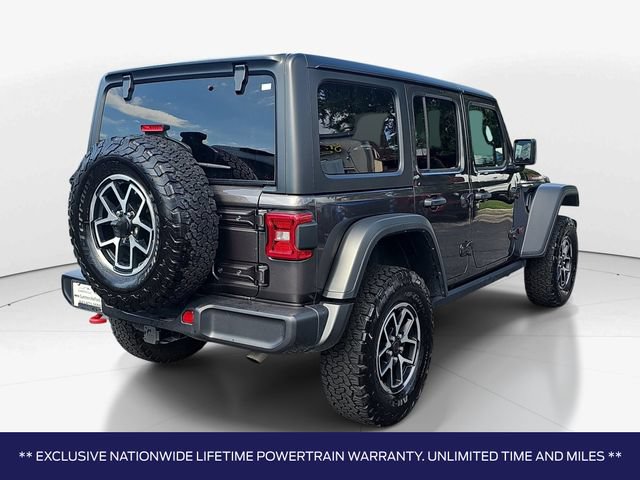Used 2025 Jeep Wrangler Unlimited Rubicon AWD/4WD image 4