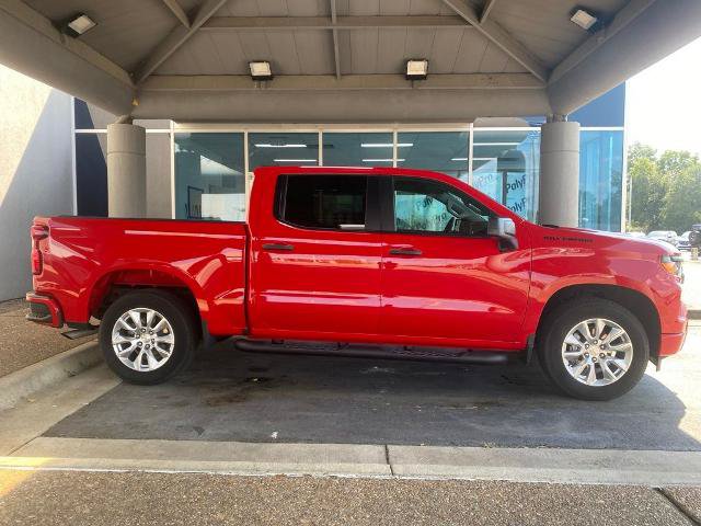 Used 2023 Chevrolet Silverado 1500 Custom w/ LPO, Dark Essentials Package RWD image 8