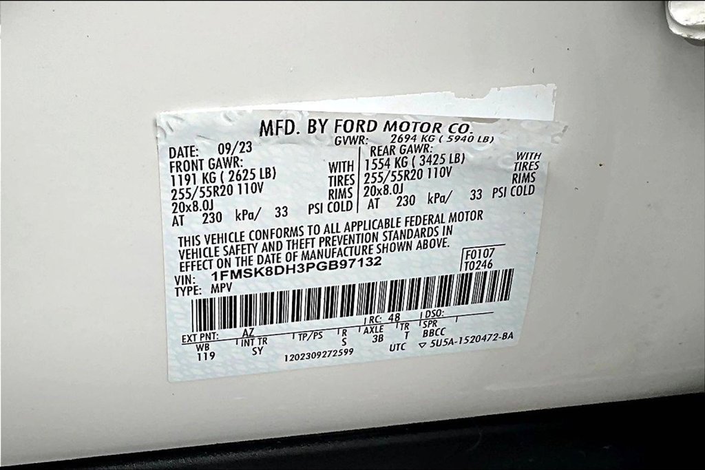 Certified 2023 Ford Explorer XLT w/ Equipment Group 202A AWD/4WD image 19