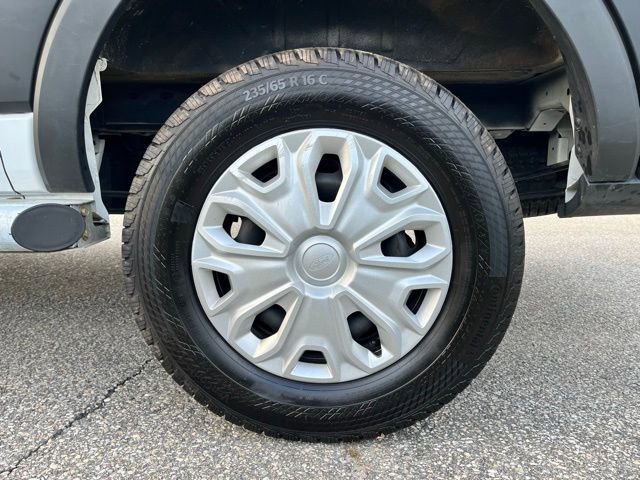 Certified 2025 Ford Transit 250 Low Roof w/ Exterior Upgrade Package RWD image 12
