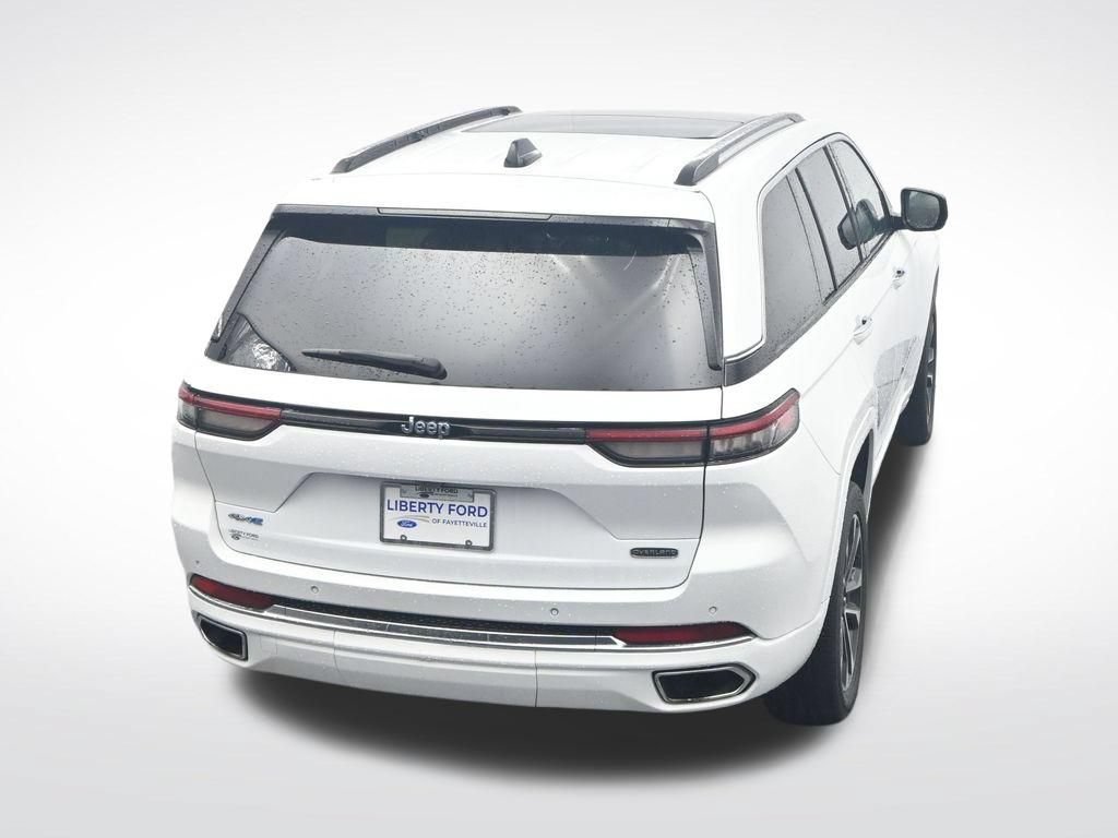 Used 2023 Jeep Grand Cherokee Overland AWD/4WD image 35