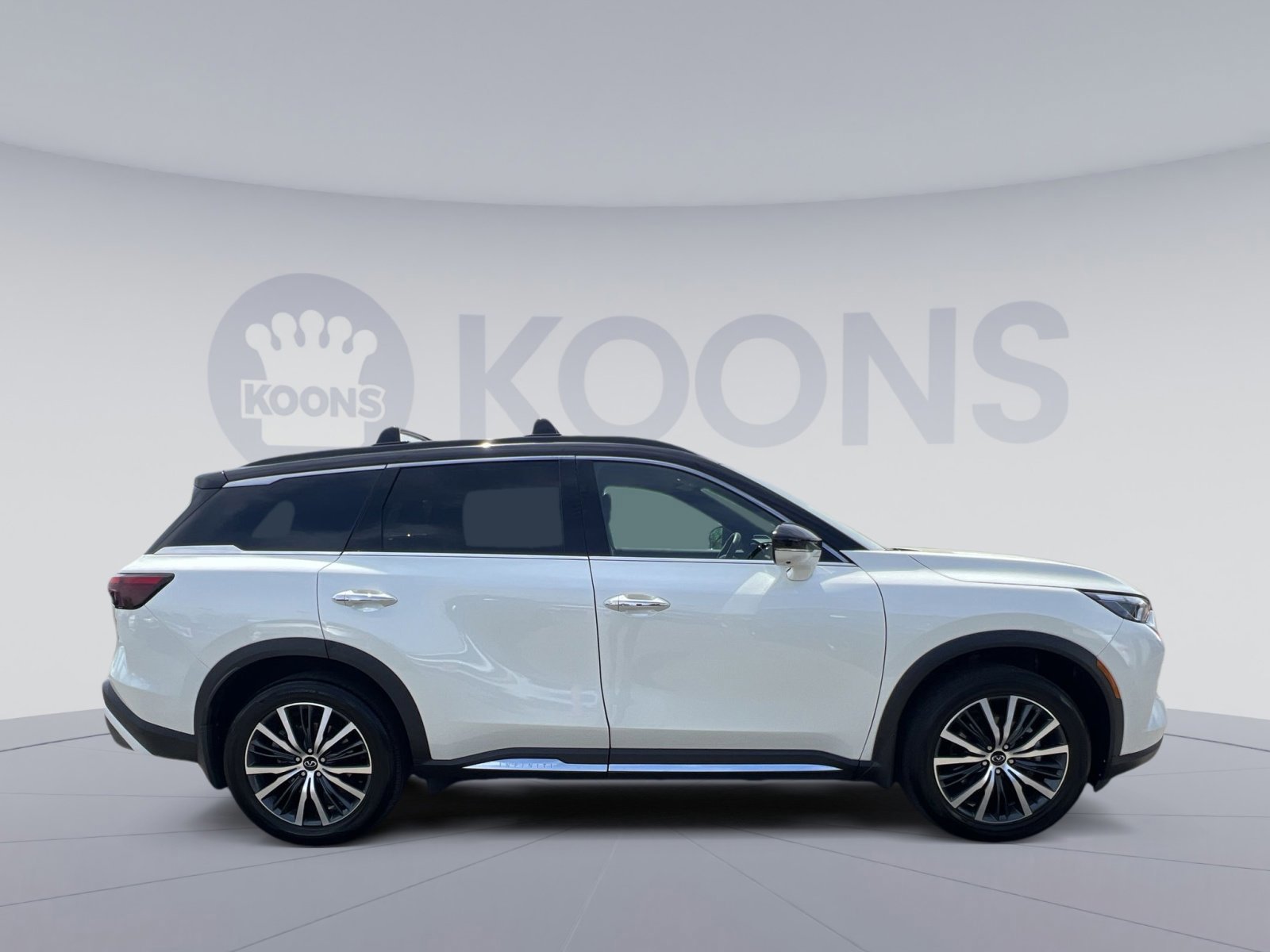 Used 2023 INFINITI QX60 Autograph w/ Cargo Package image 11