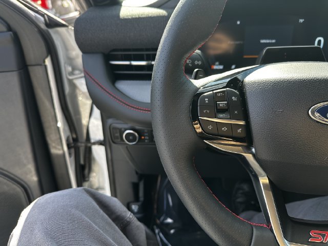 Certified 2025 Ford Explorer ST AWD/4WD image 28
