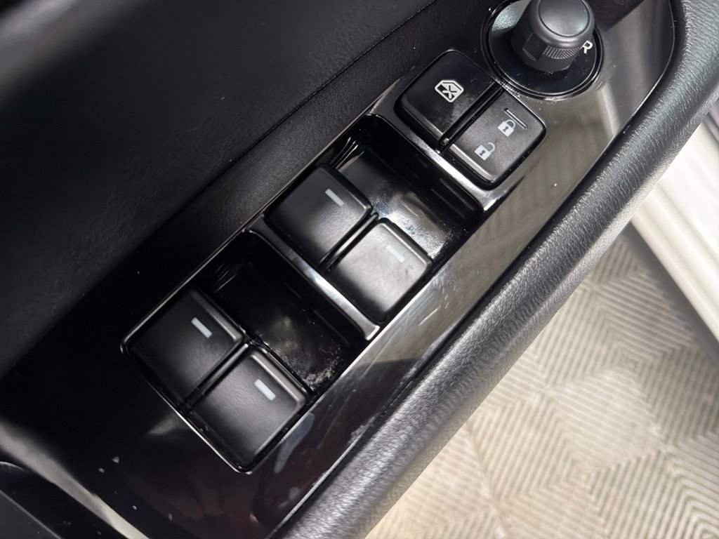 Used 2020 MAZDA CX-5 Touring image 18