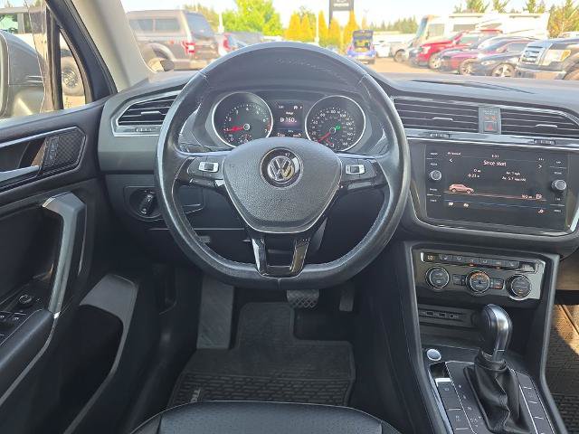 Used 2018 Volkswagen Tiguan SE AWD/4WD image 8