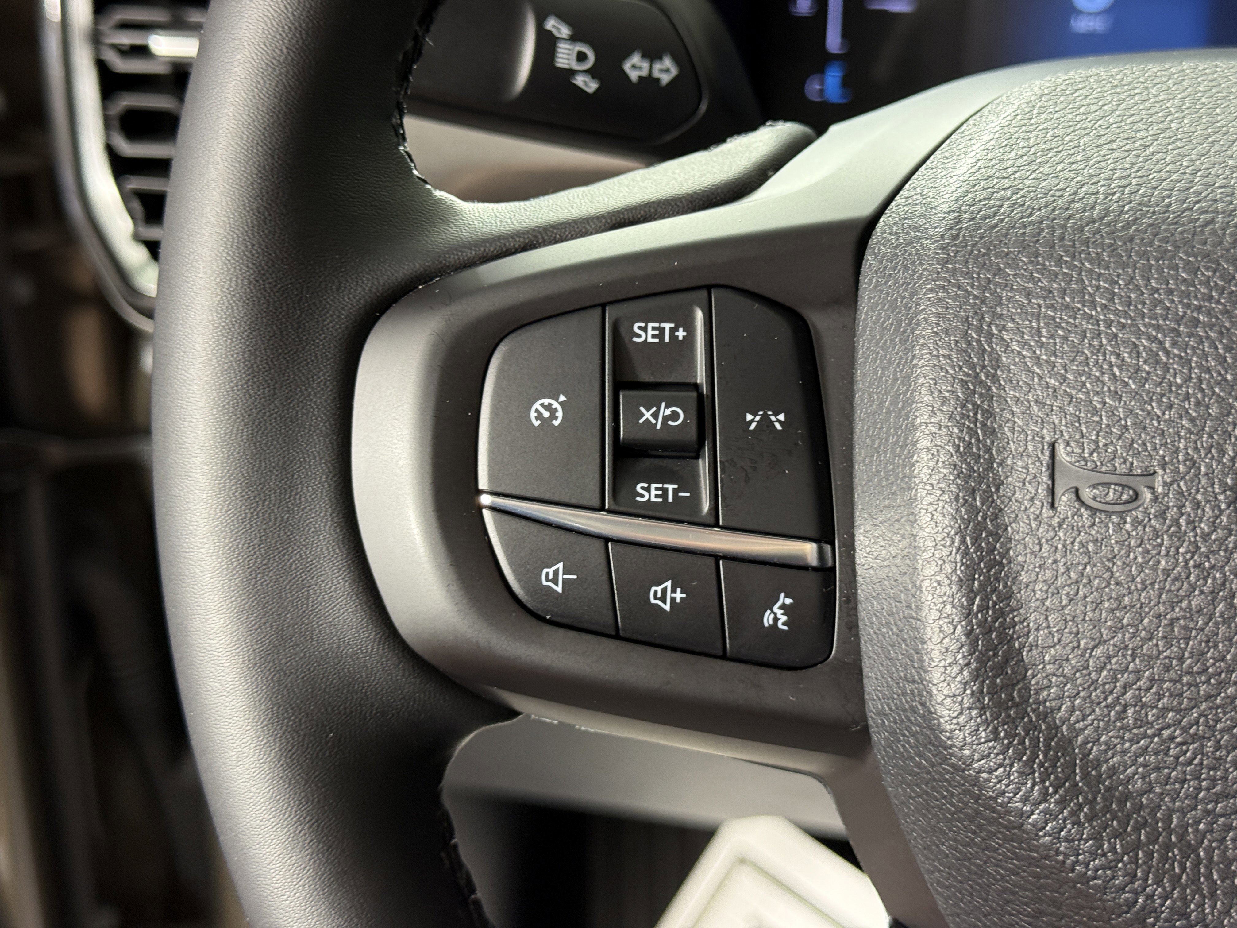 Certified 2025 Ford Ranger XLT w/ Trailer Tow Package image 26