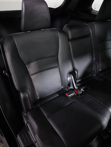 Used 2023 Honda Passport EX-L image 9