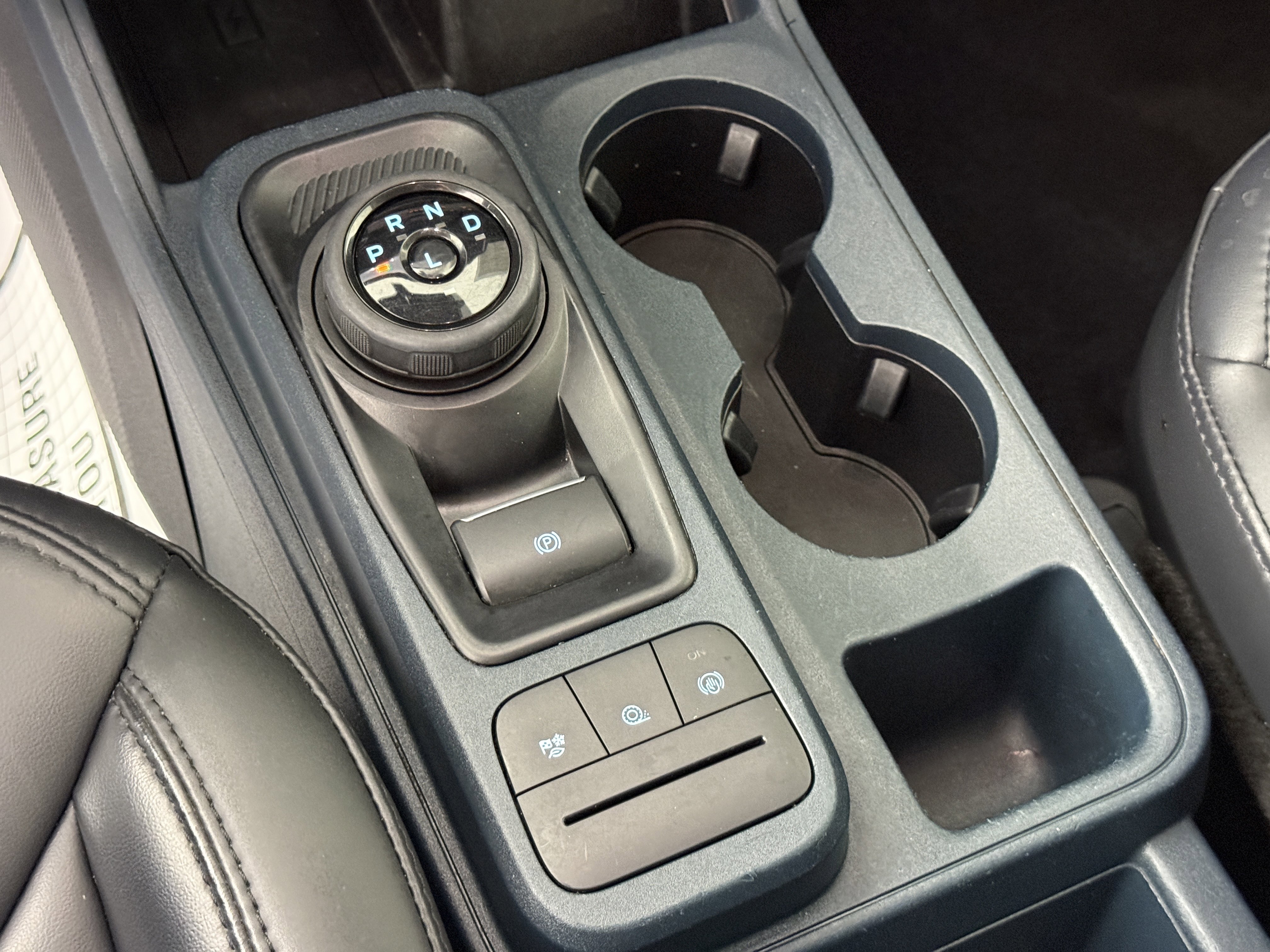 Certified 2024 Ford Maverick Lariat w/ Black Appearance Package FWD image 23