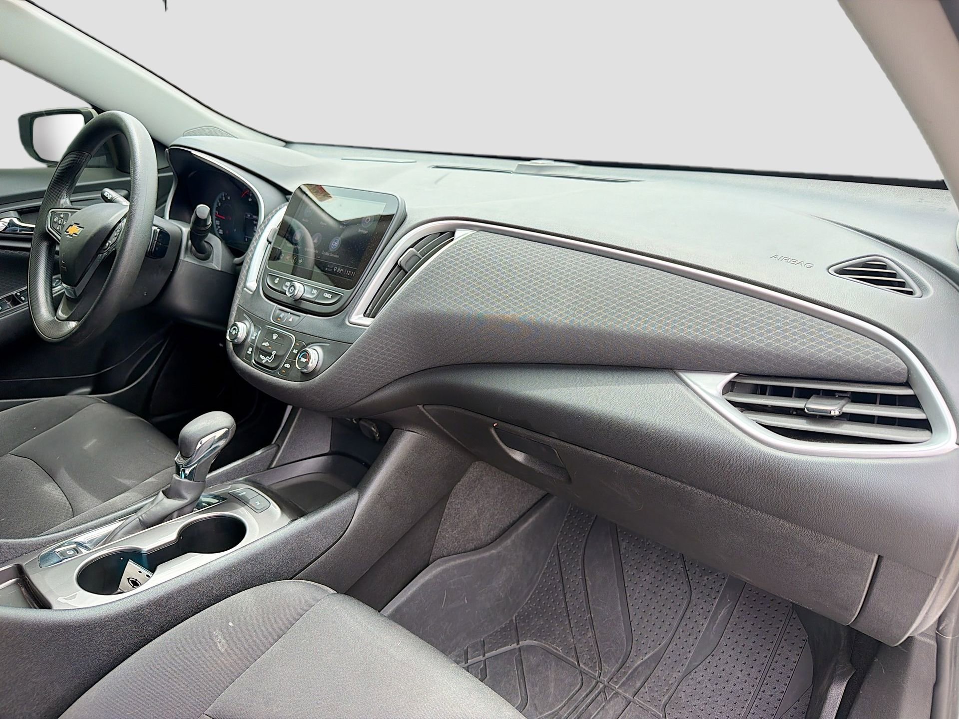 Used 2025 Chevrolet Malibu LS w/ LPO, Floor Liner Package FWD image 29