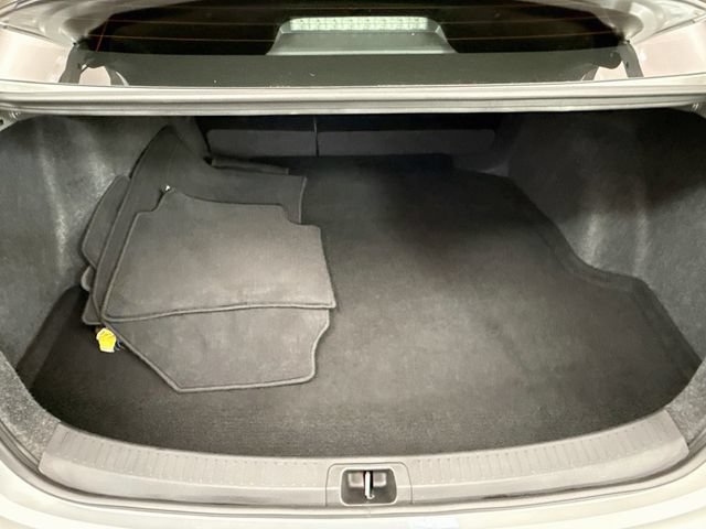 Used 2026 Toyota Corolla LE FWD image 24