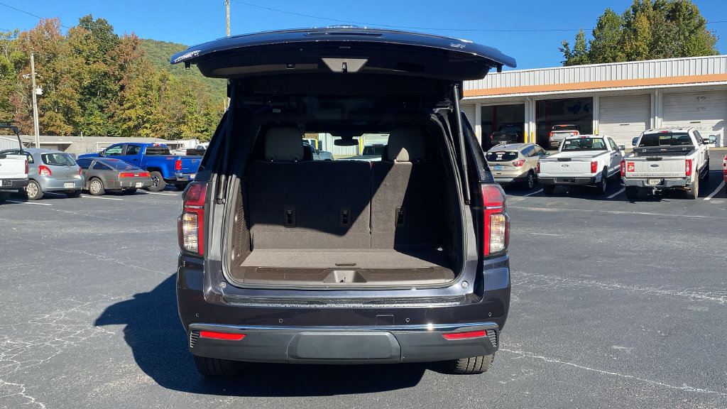 Used 2022 Chevrolet Tahoe LT w/ LT Signature Plus Package AWD/4WD image 26