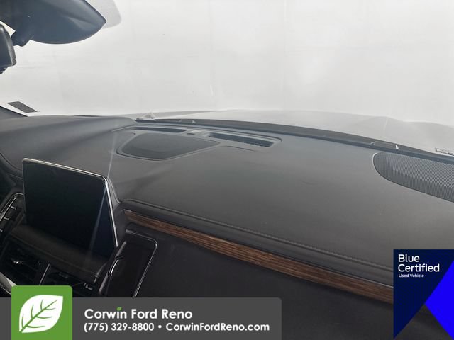 Used 2023 Chevrolet Suburban High Country AWD/4WD image 35