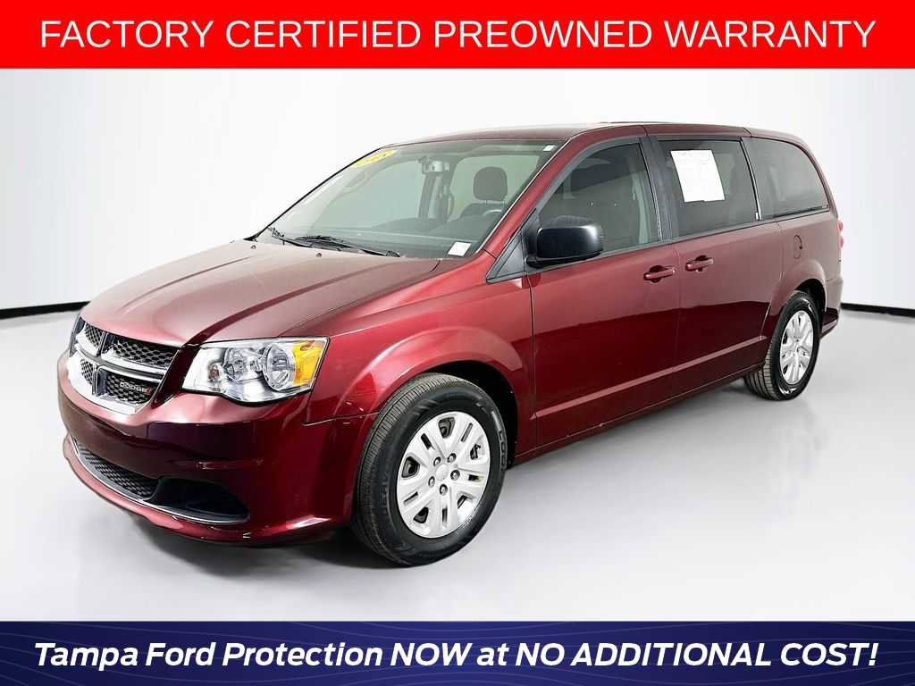 Used 2018 Dodge Grand Caravan SE w/ UConnect Hands-Free Group
