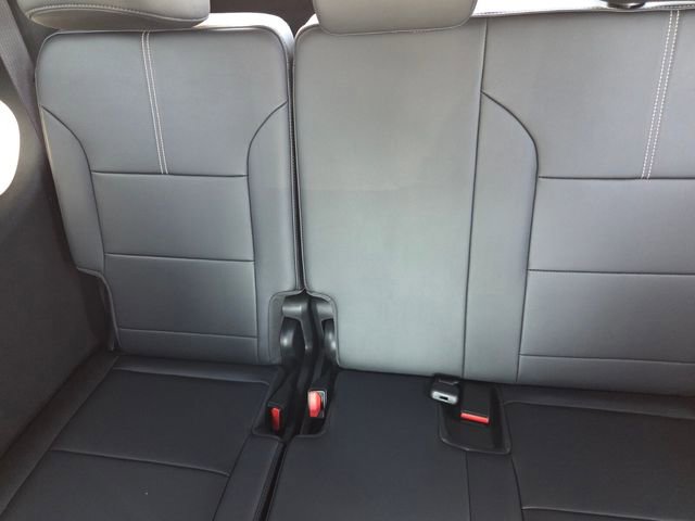 Used 2024 GMC Acadia Elevation w/ Luxury Package image 24