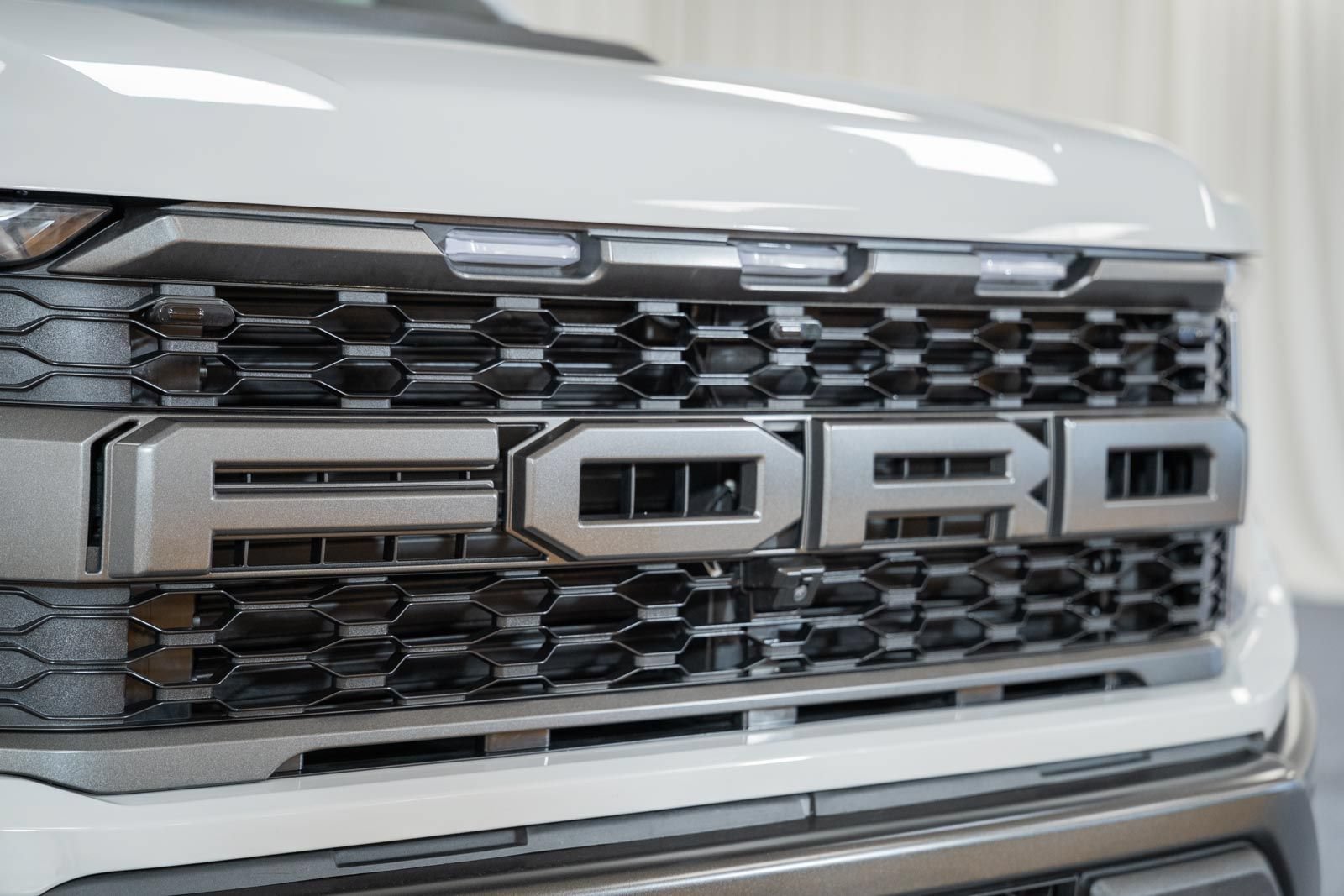 Certified 2023 Ford F150 Raptor w/ Raptor 37 Performance Package AWD/4WD image 14