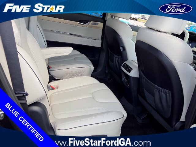 Used 2024 Hyundai Palisade Limited FWD image 15