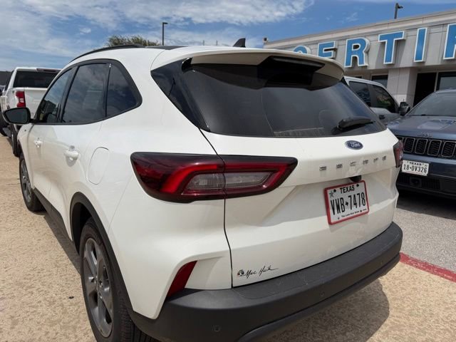 Certified 2025 Ford Escape ST-Line w/ Tech Pack #1 FWD image 4