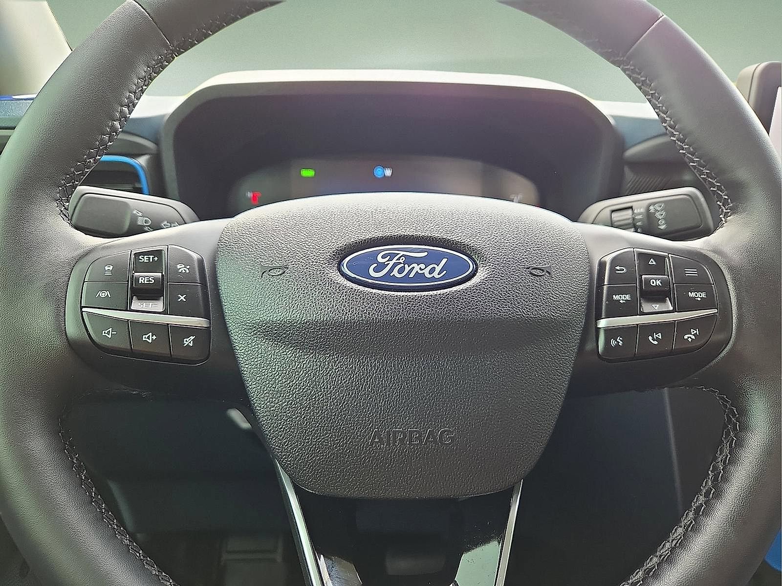 Certified 2025 Ford Maverick Lariat w/ Black Appearance Package AWD/4WD image 24