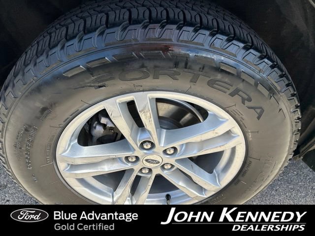Certified 2022 Ford Explorer XLT w/ Equipment Group 202A AWD/4WD image 8