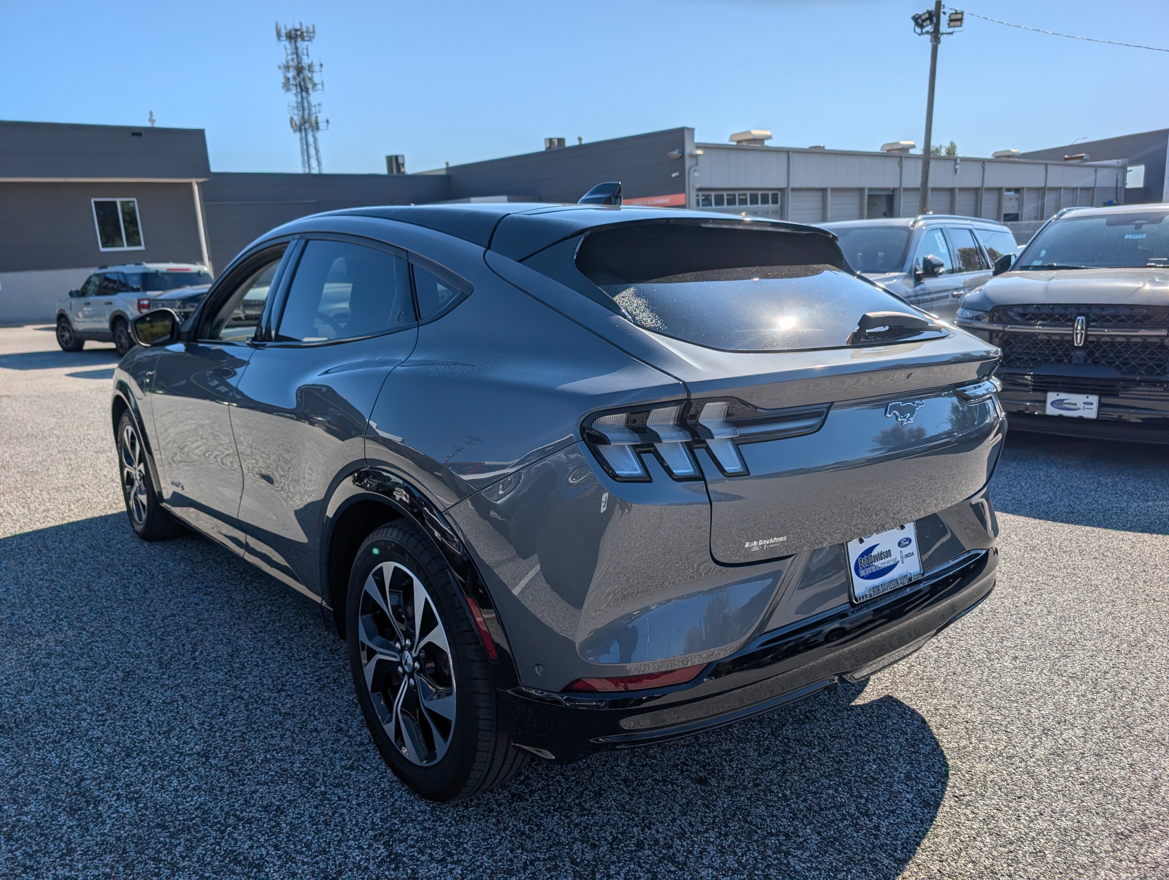 Certified 2023 Ford Mustang Mach-E Premium AWD/4WD image 5