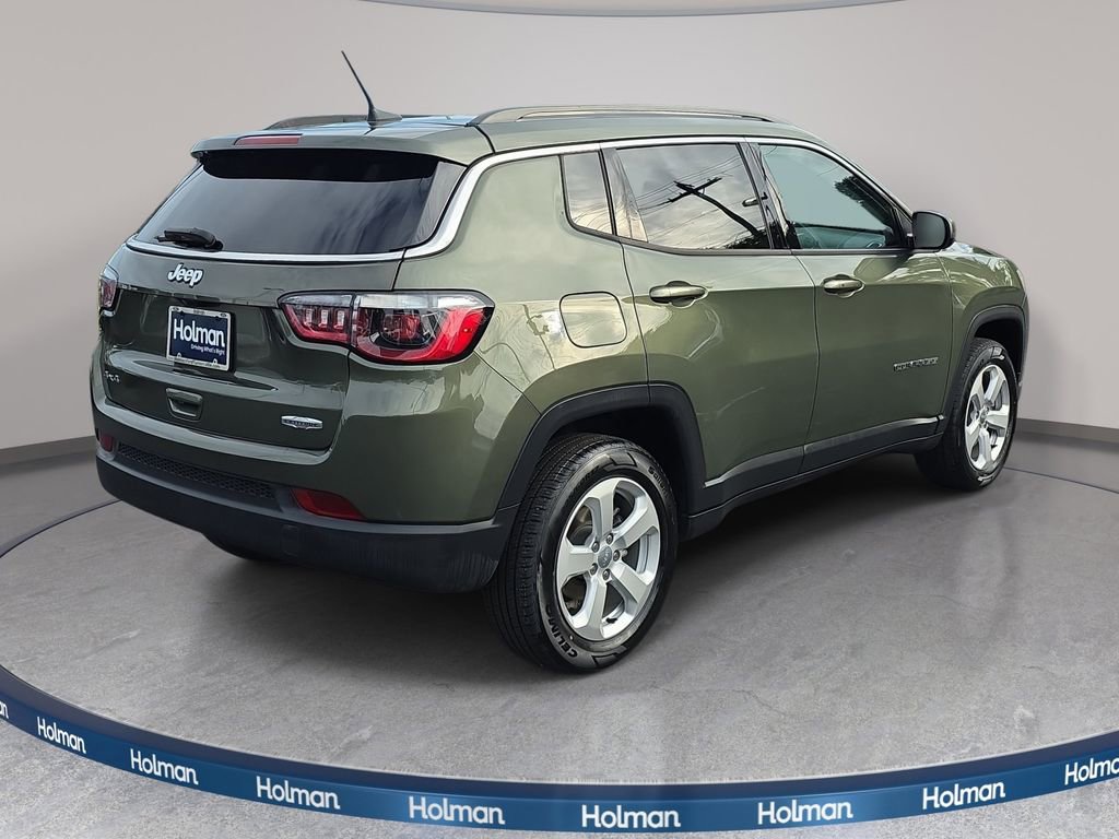 Used 2019 Jeep Compass Latitude AWD/4WD image 5