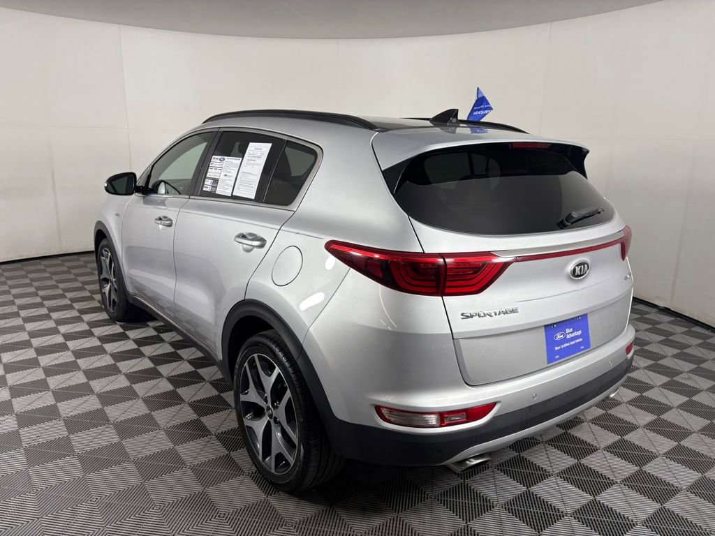 Used 2018 Kia Sportage SX image 3