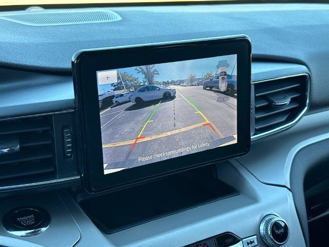 Certified 2024 Ford Explorer XLT w/ Equipment Group 202A AWD/4WD image 23