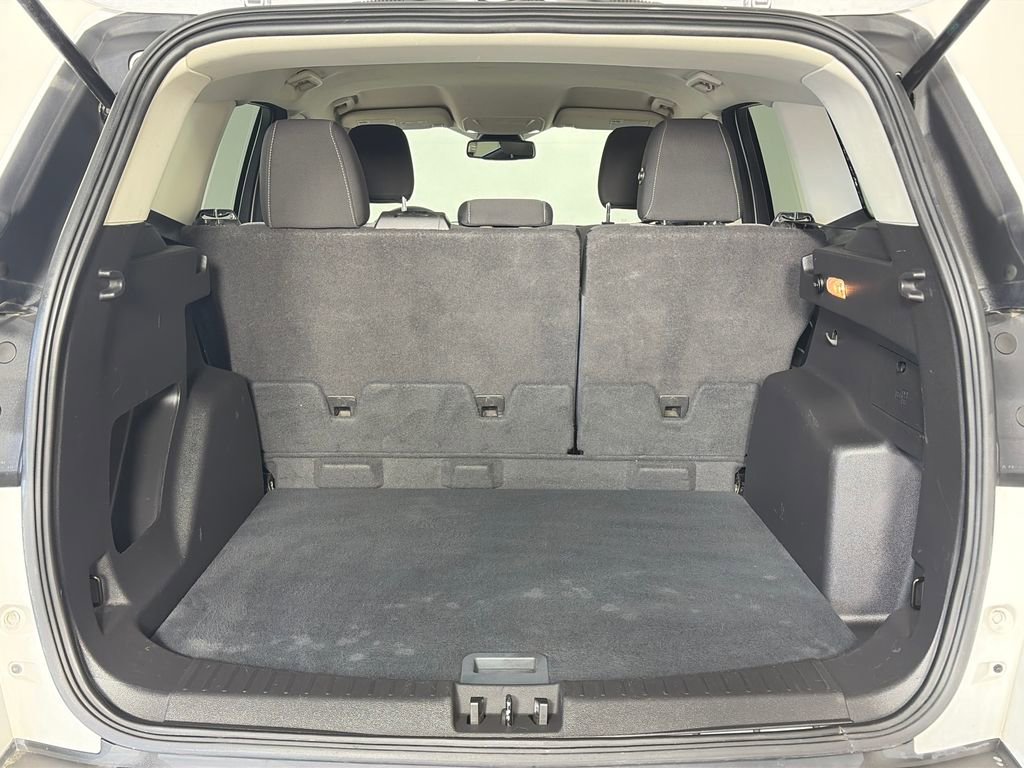 Certified 2019 Ford Escape SE image 27