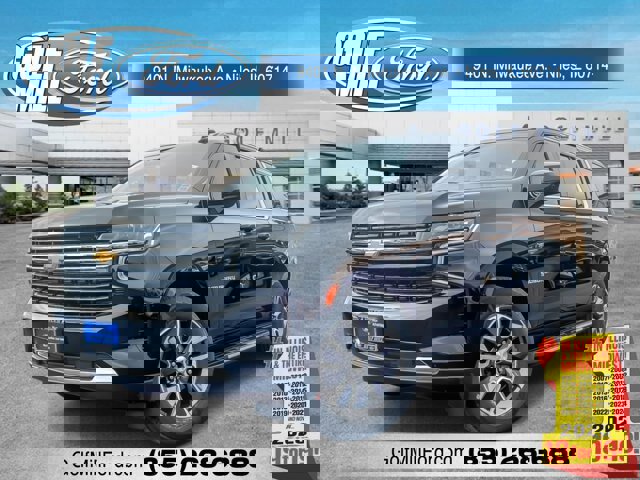 Used 2021 Chevrolet Suburban LT image 1