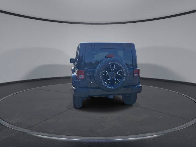 Used 2018 Jeep Wrangler Unlimited Sahara AWD/4WD image 7